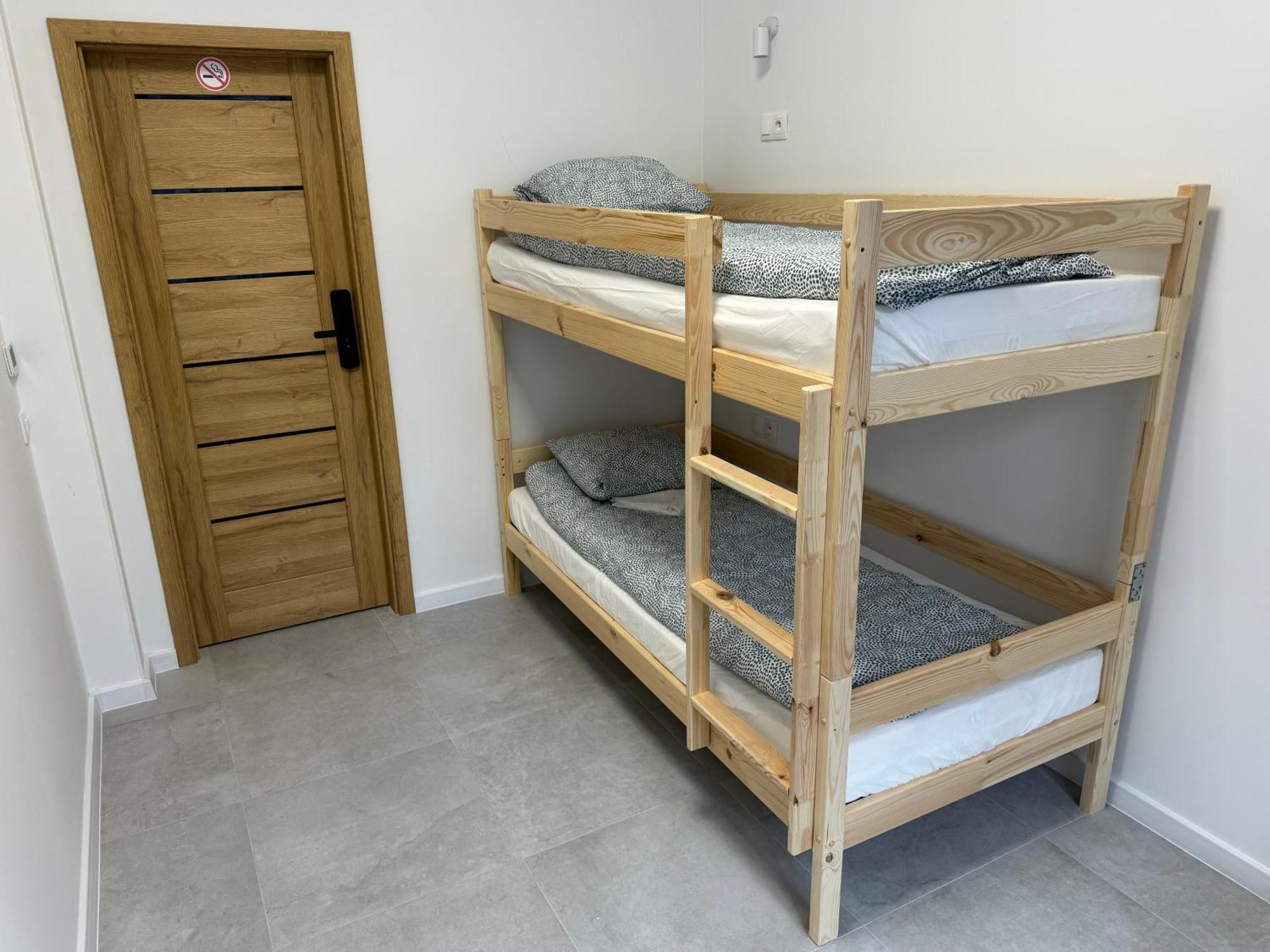 Green Hostel Katowice - 24H Parking المظهر الخارجي الصورة